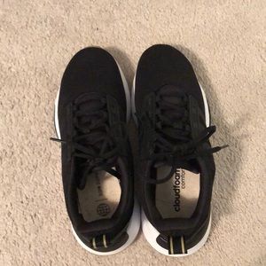 Black Adidas gym shoes